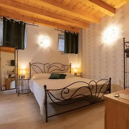 Apartment Vecchia *